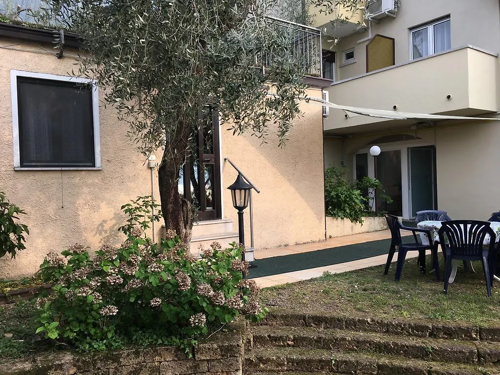 Hotel Vela Azzurra Navene Italy