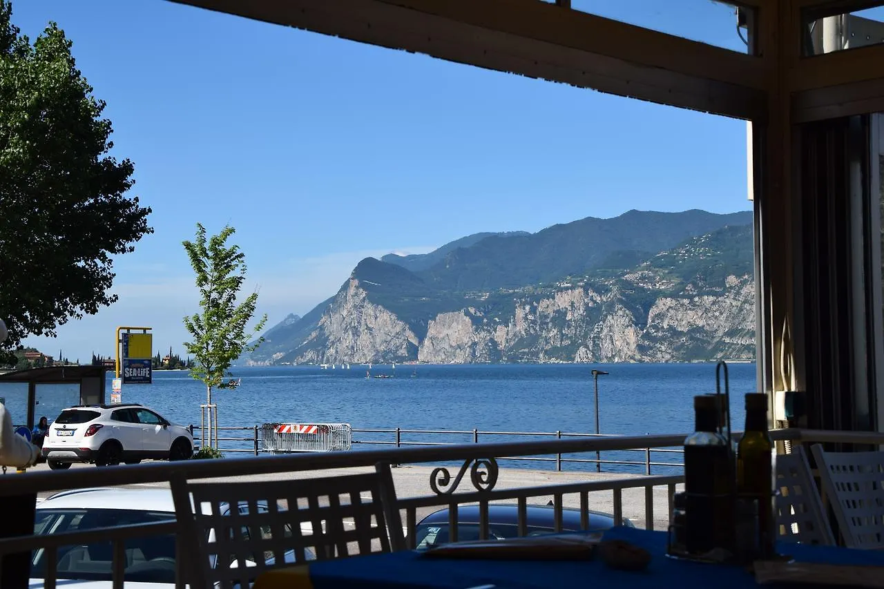Hotel Vela Azzurra Navene