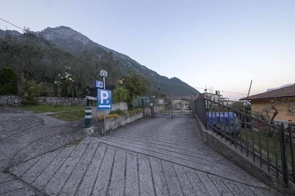 **  Hotel Vela Azzurra Navene Italy