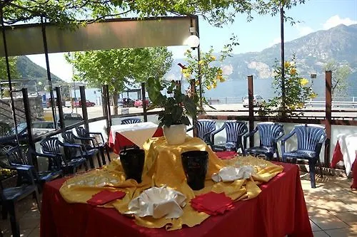 Hotel Vela Azzurra Navene